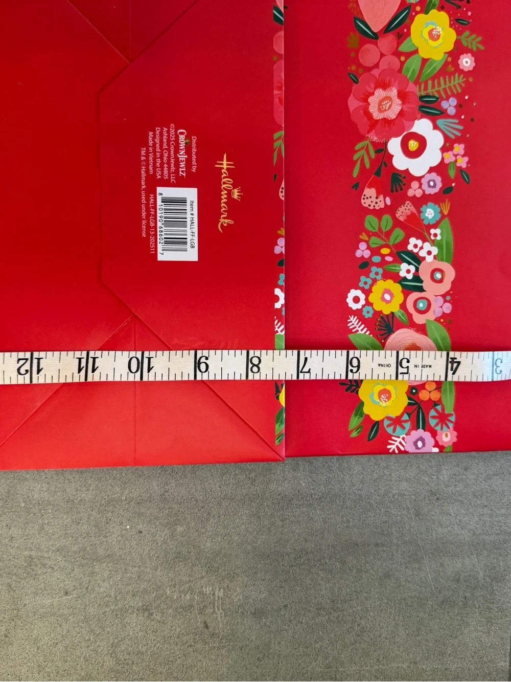 NWT Floral Striped Red Gift Bags w Ribbon Handles (Set of 5 by Hallmark) 🎁